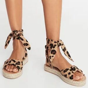 OLD NAVY Sandals Ankle Tie Lace Up Leopard Print Platform Espadrilles  Women’s 8